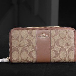 NEW Coach Accordion Zip Wallet in Signature Canvas